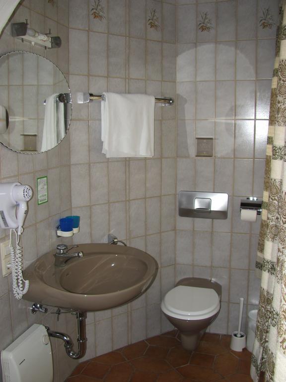 Hotel Negele Hohenfurch Экстерьер фото